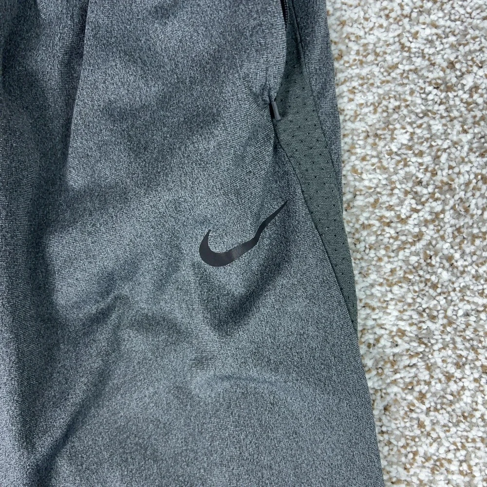Nike Pants Boys Large Gray Dri-FIT Joggers Cuffed Zip Pocket Athletic‎ Running